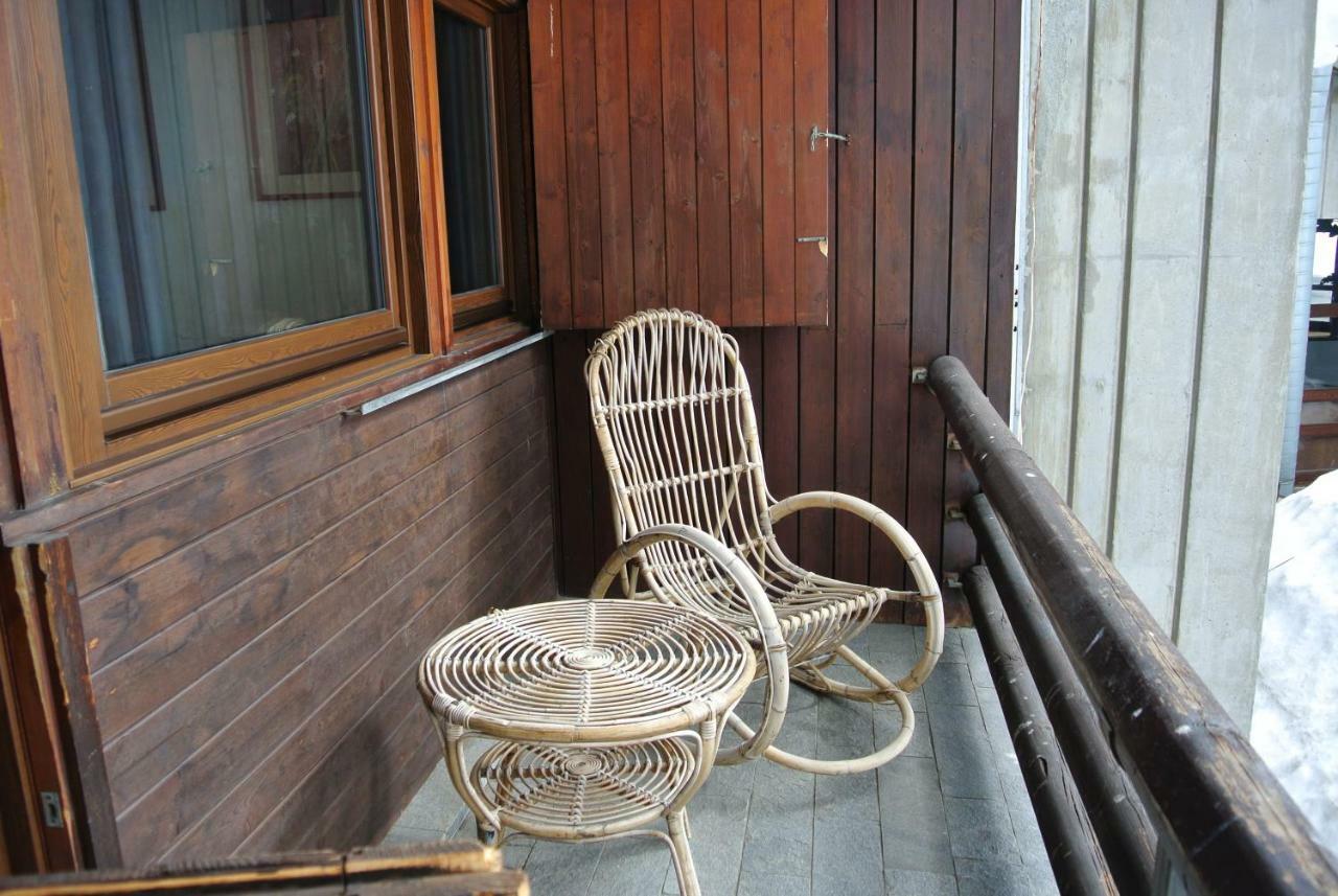 Complesso I DADI - Residence Cielo Alto Breuil-Cervinia Exterior foto